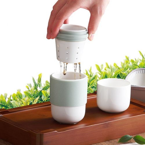 老公回家过年带的茶具,太 牛犇 了,邻居看了拍手叫好