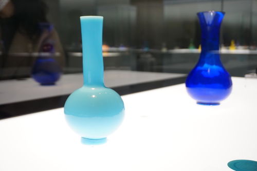 现场 故宫藏玻璃精品 看流景凝霞的璀璨世界