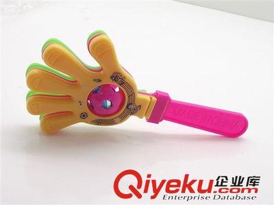 新品 拍手器 塑料手拍 19.5CM拍拍手 手掌拍 鼓掌器大中小号 助威道具图片|新品 拍手器 塑料手拍 19.5CM拍拍手 手掌拍 鼓掌器大中小号 助威道具产品图片由李奕坤公司生产提供-